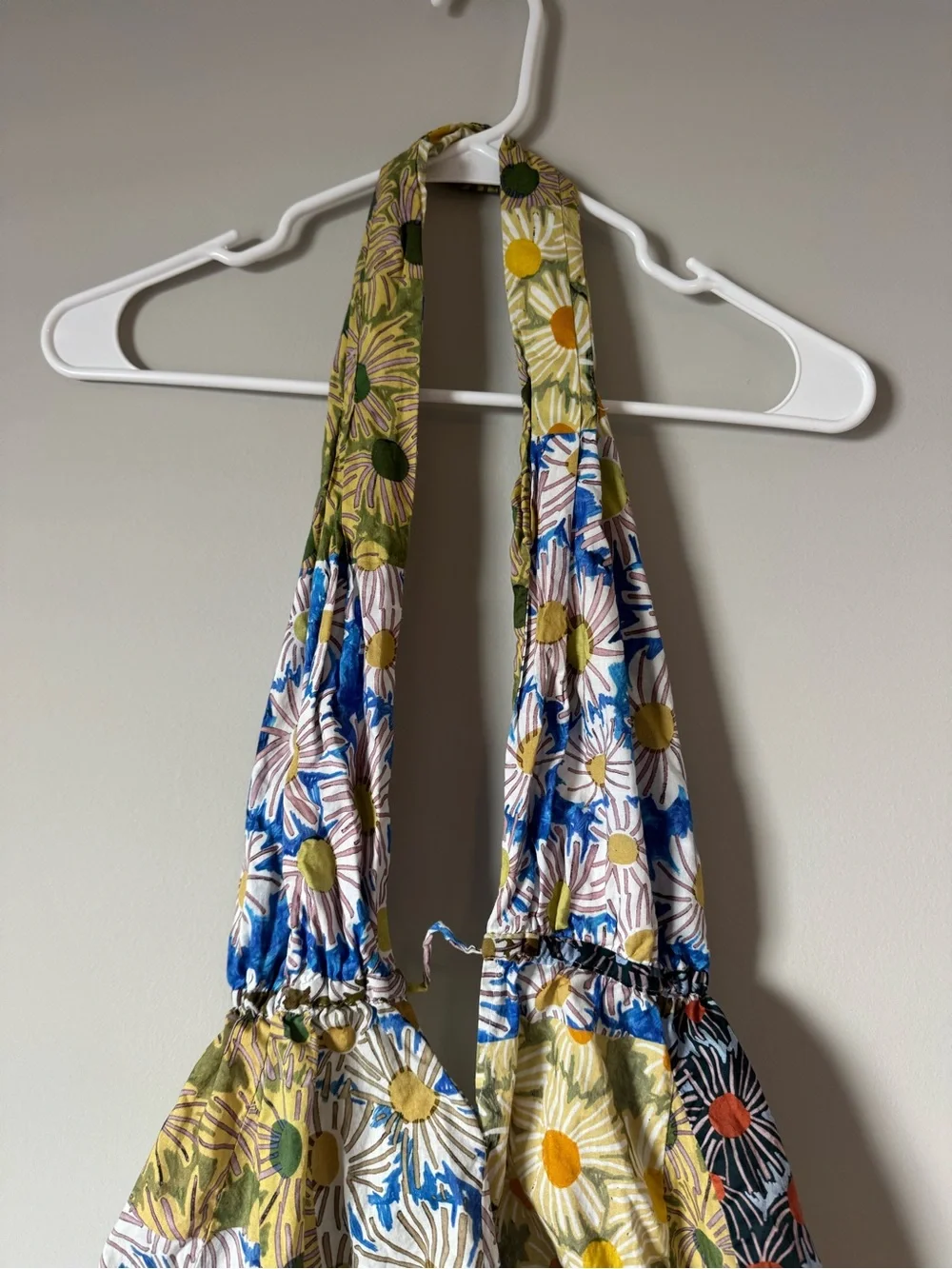 Zara Floral Halter Dress - Picture 4 of 7